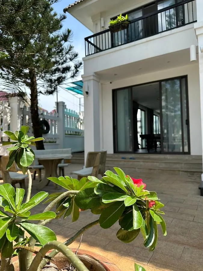 Biet Thu Kieu Phap Villa Vung Tau 0*,  Vietnam