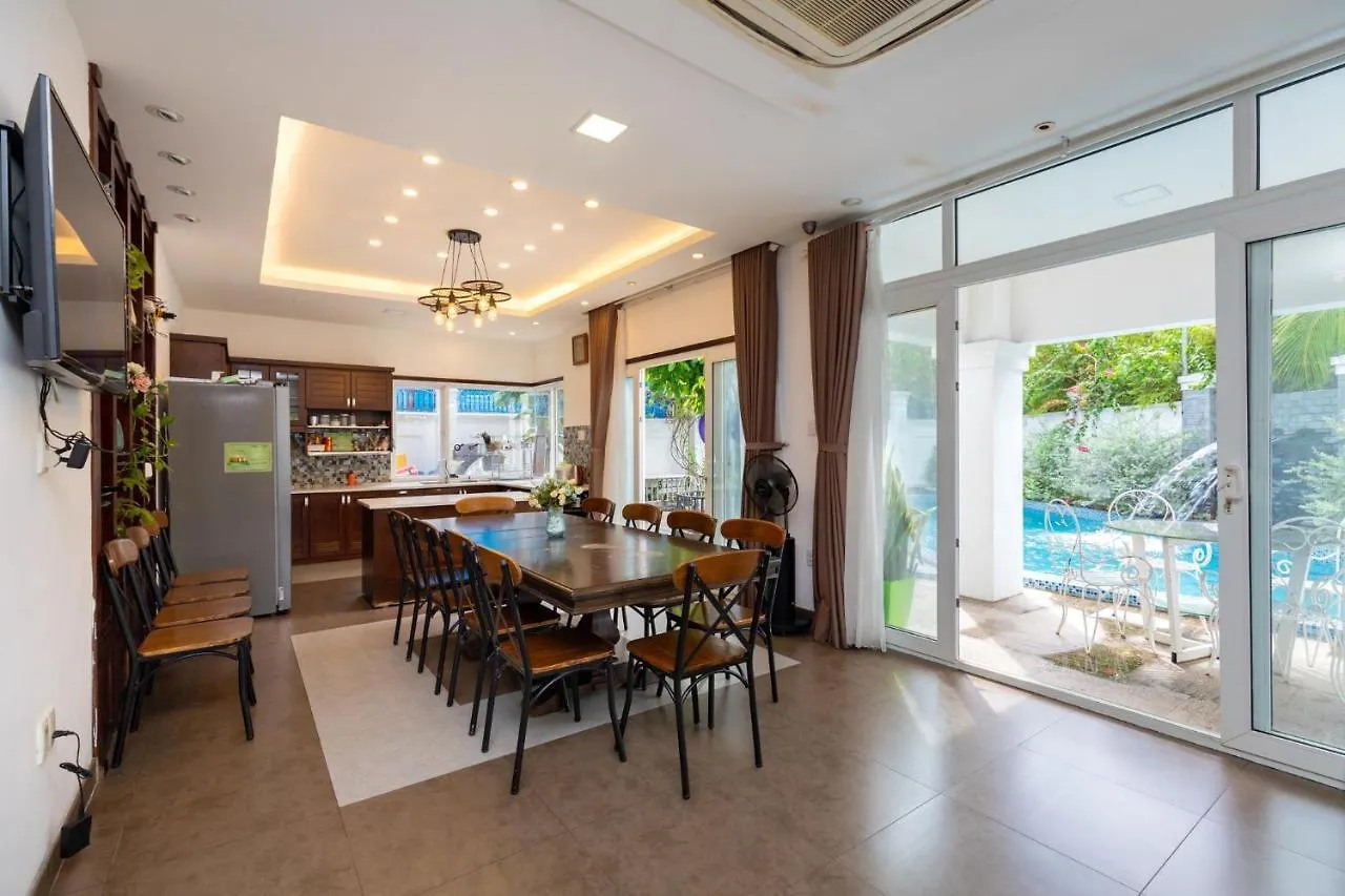 Biet Thu Kieu Phap Villa Vung Tau 0*,  Vietnam